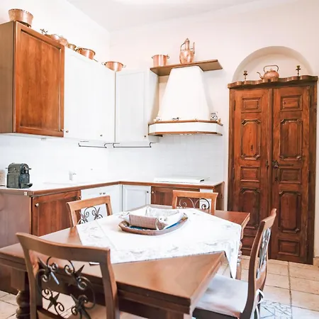 Authentic Italian Casa vacanze Cadenabbia